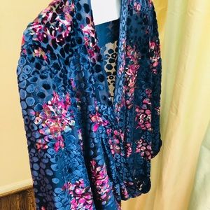 Velvet burnout faux wrap kimono top by Floreat